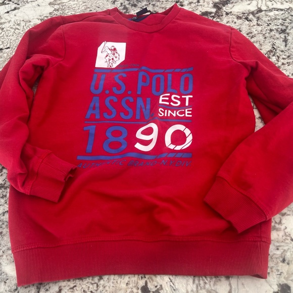U.S. Polo Assn. Red Boy’s Sweater-size L - Picture 1 of 3